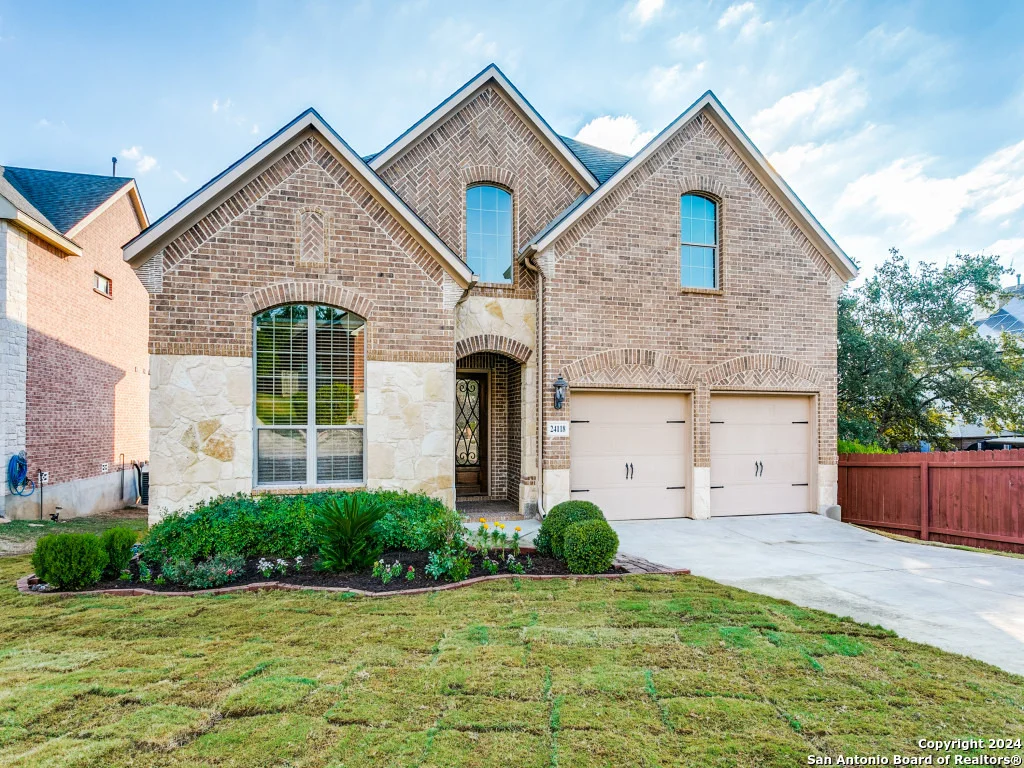 Photo of 24118 CANYON ROW