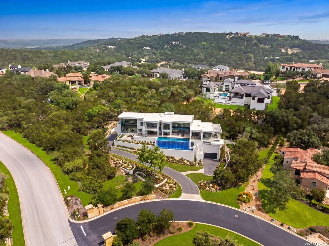 Photo of 7 Paseo Valencia