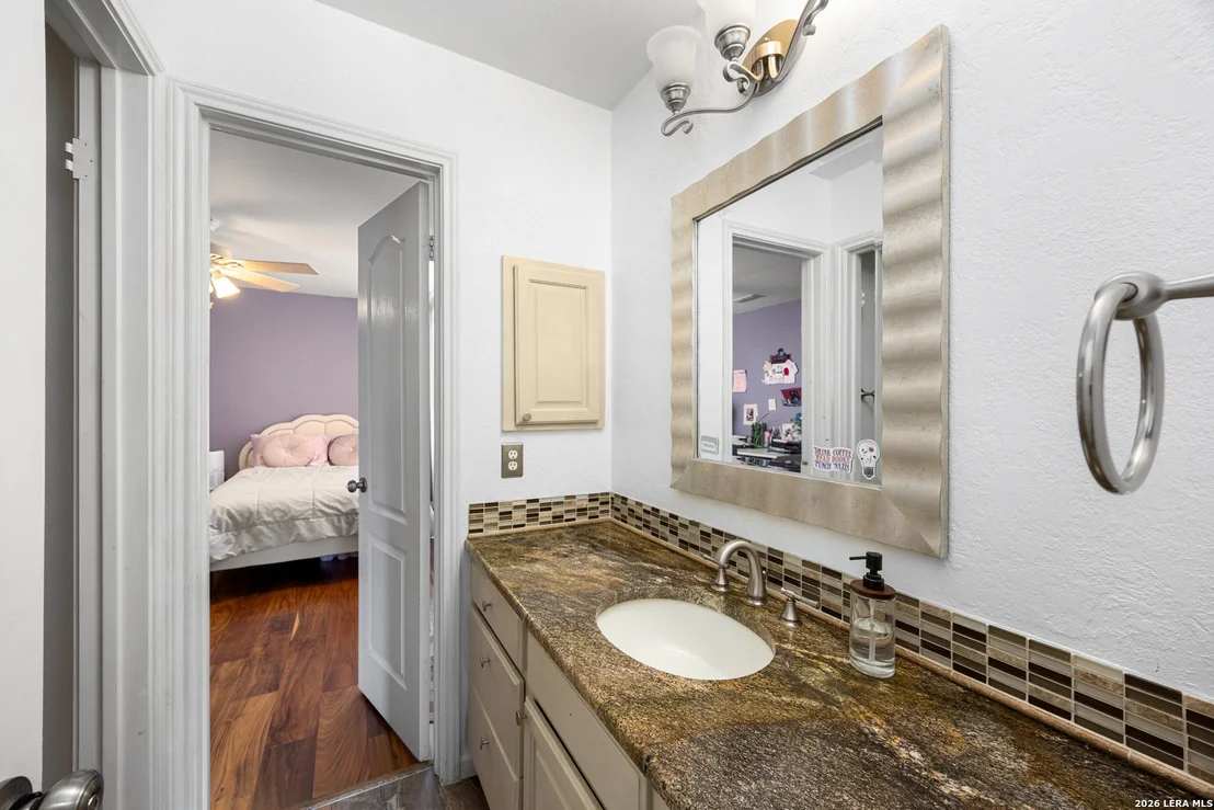 Photo of 1059 Flagstone