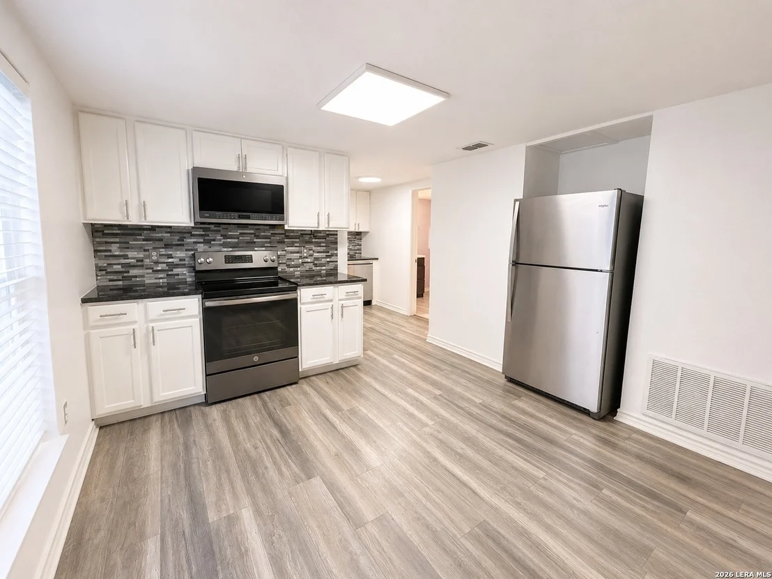 Photo of 3202 Thrush Bend
