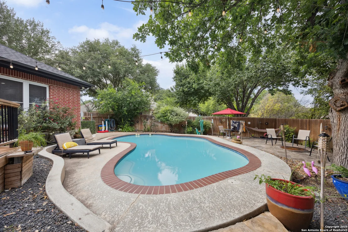 Photo of 2273 Normandy Grace
