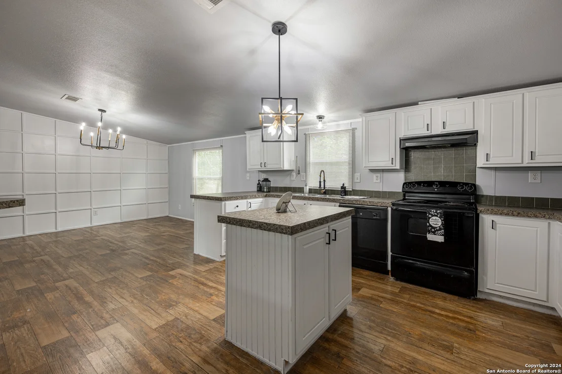 Photo of 114 County Road 5604