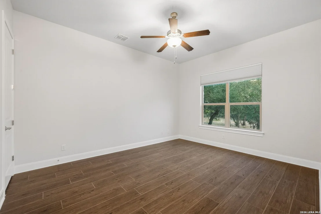Photo of 112 ROLLING VIEW DR