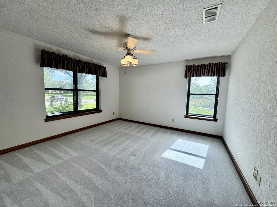Photo of 608 Cenizo Blvd