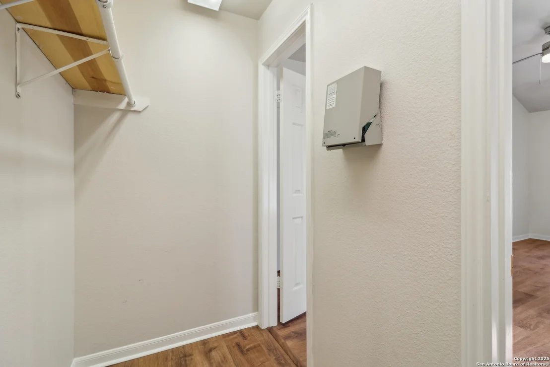Photo of 1117 Rivertree Dr.