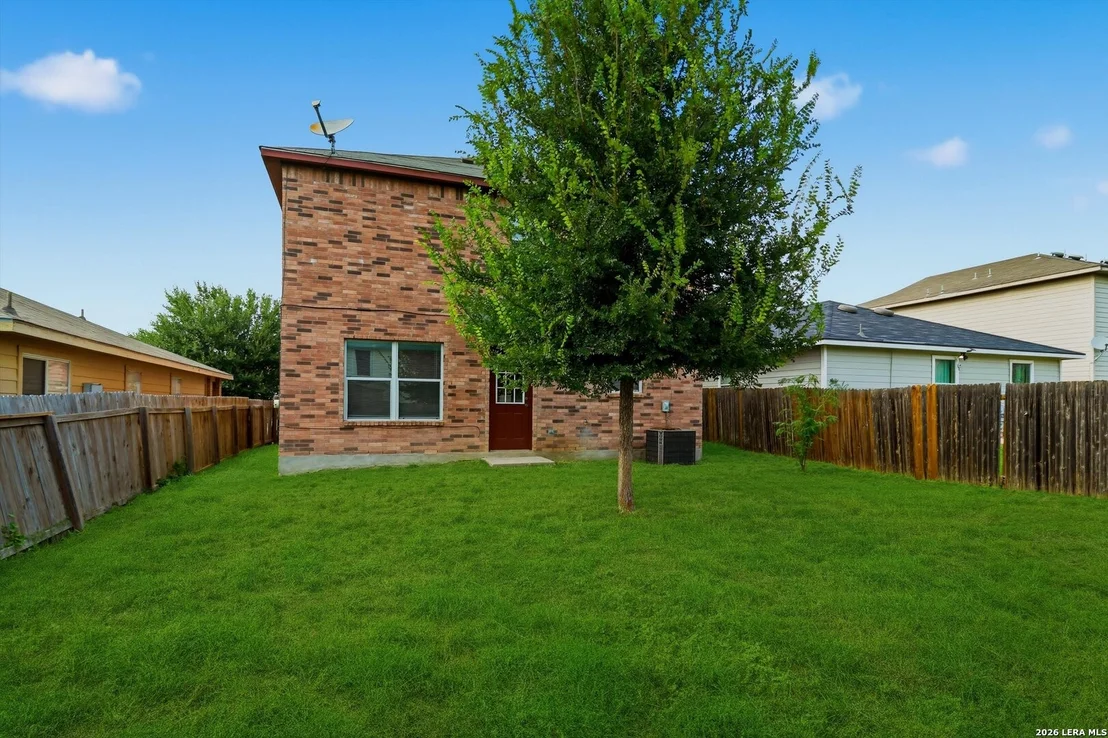 Photo of 8235 Heights Vly