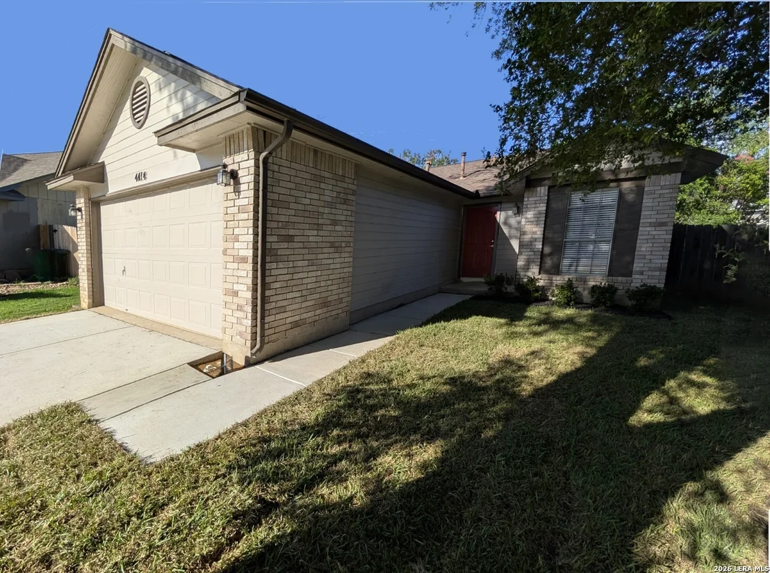 Photo of 4414 Knollmanor