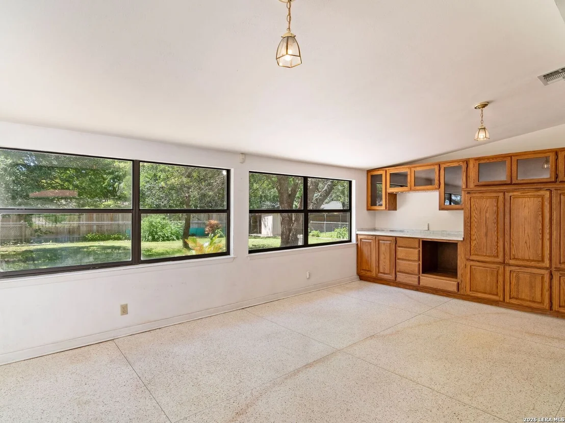Photo of 104 Herweck Drive
