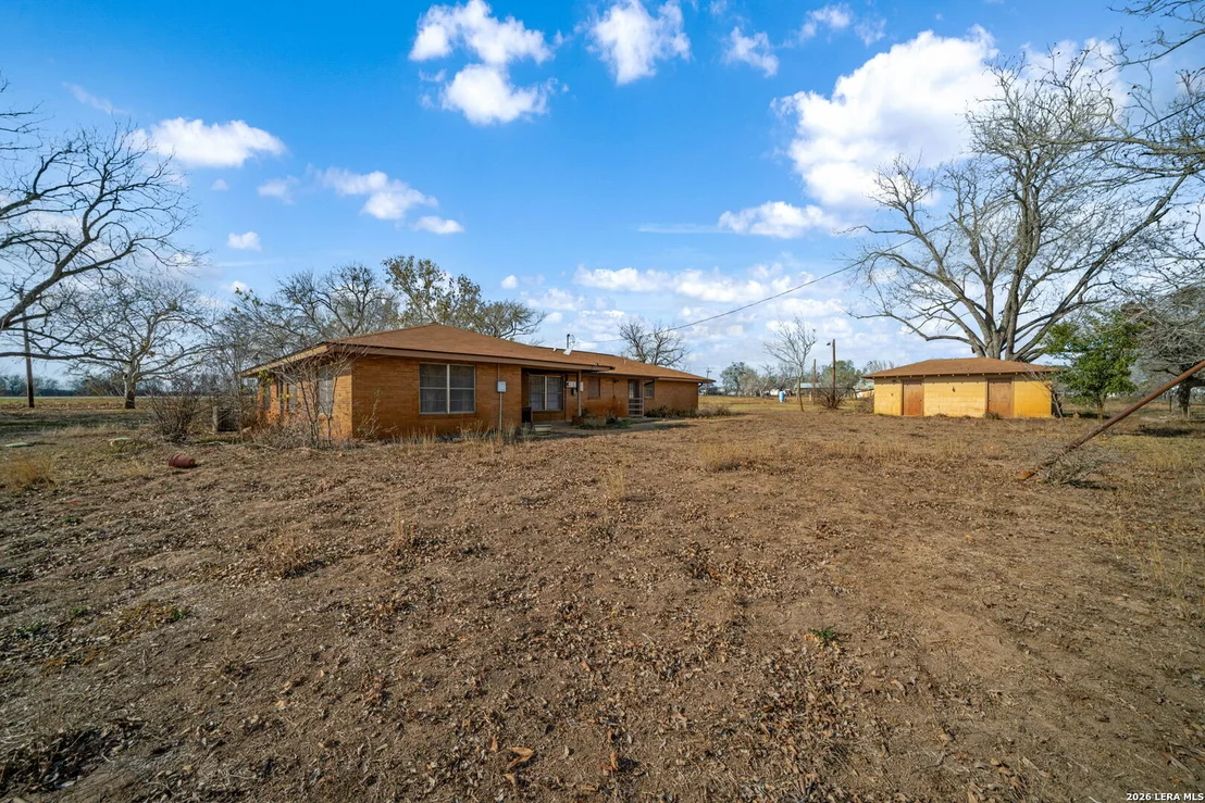 Photo of 7414 us highway 281