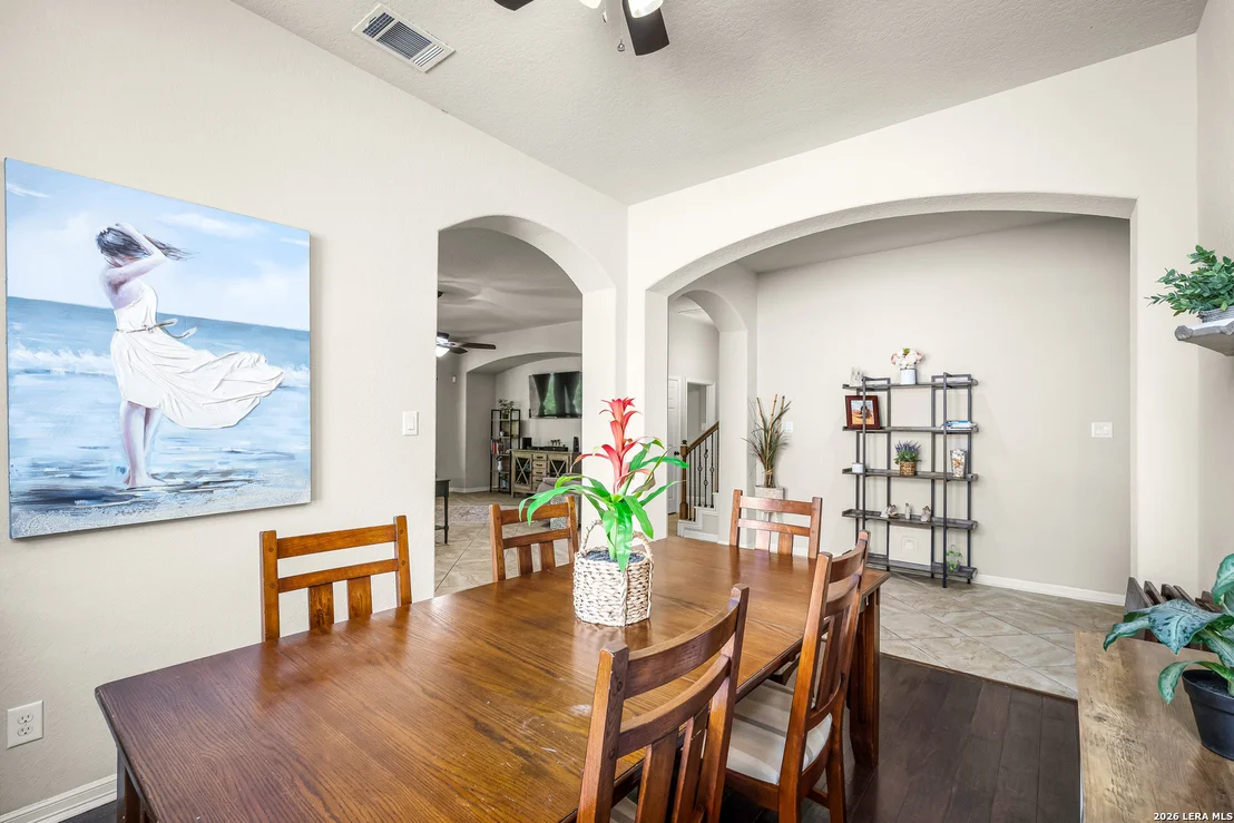 Photo of 824 Water Oak