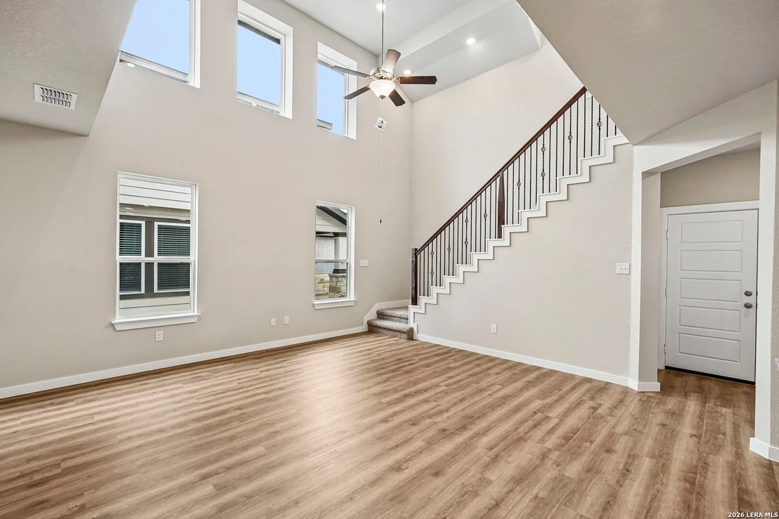 Photo of 5934 Willow Point