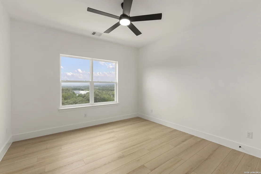 Photo of 106 MAGNOLIA CIR