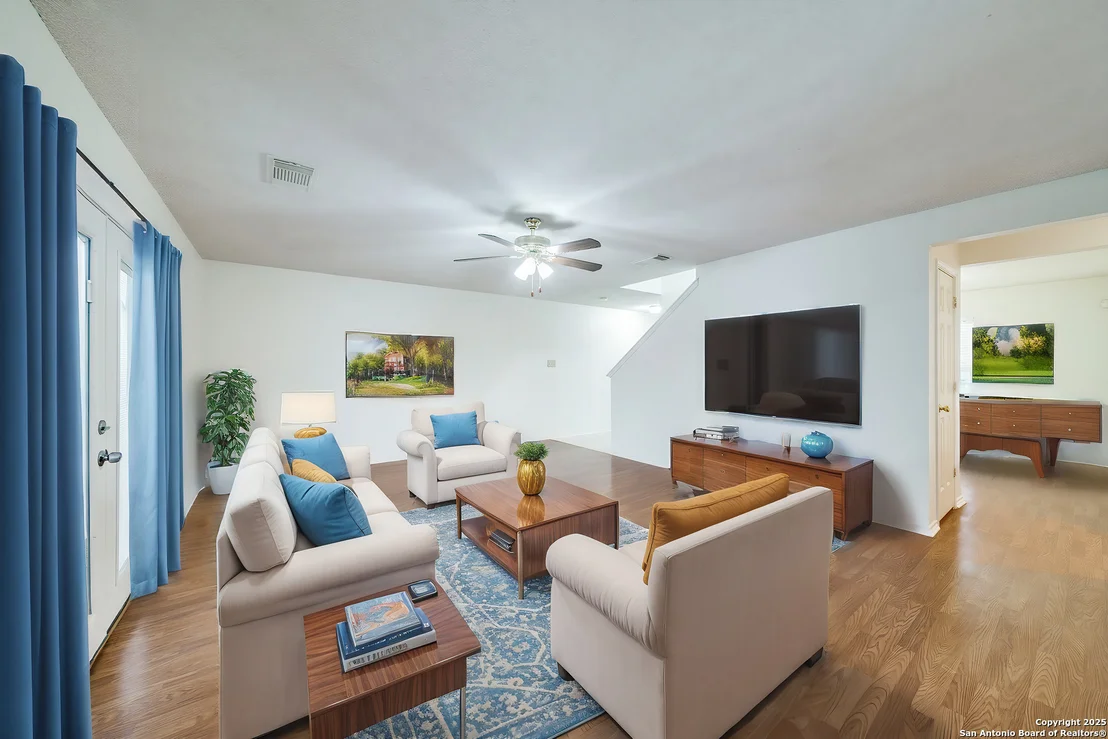 Photo of 7910 DAWNTREE PL