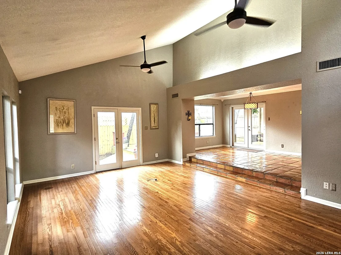 Photo of 3410 RIVER PATH ST