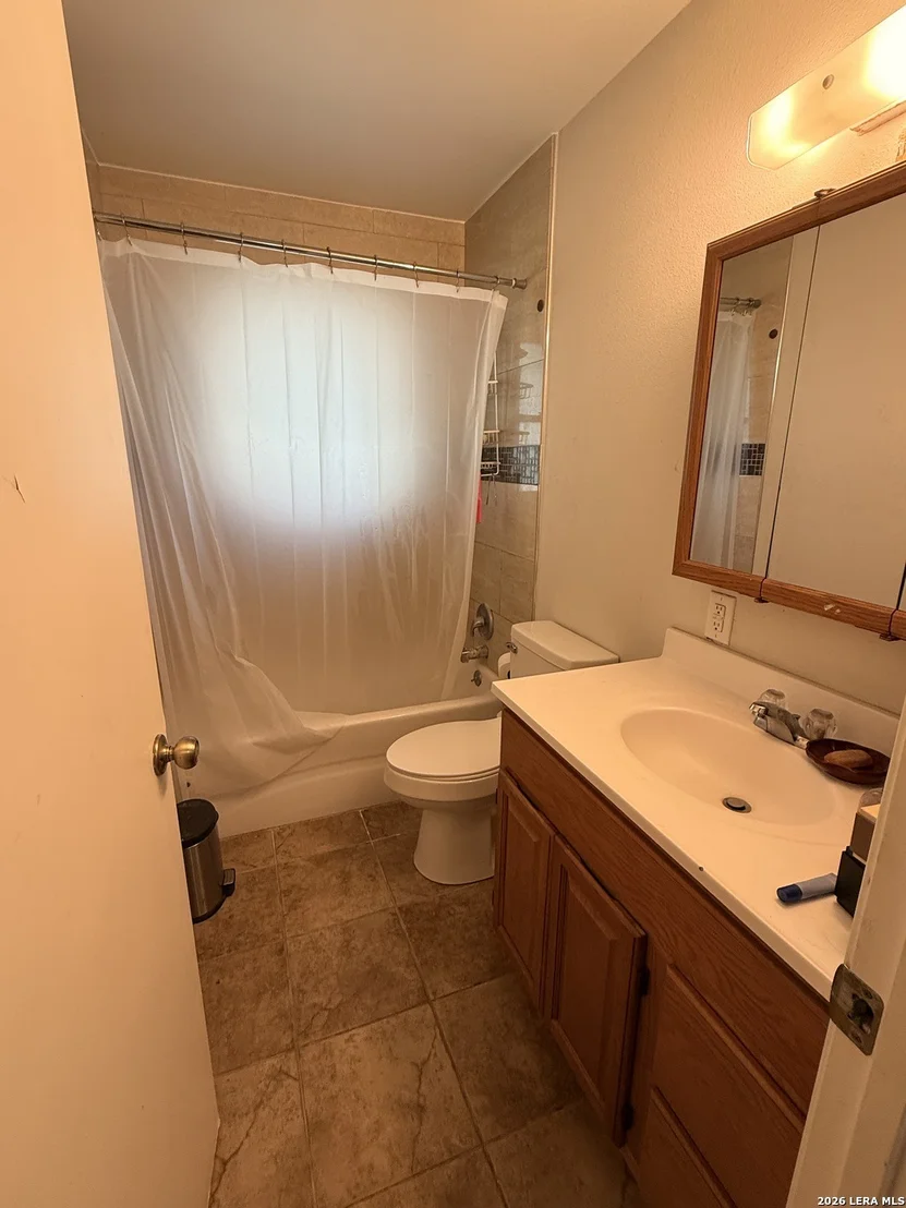Photo of 5411 Redding