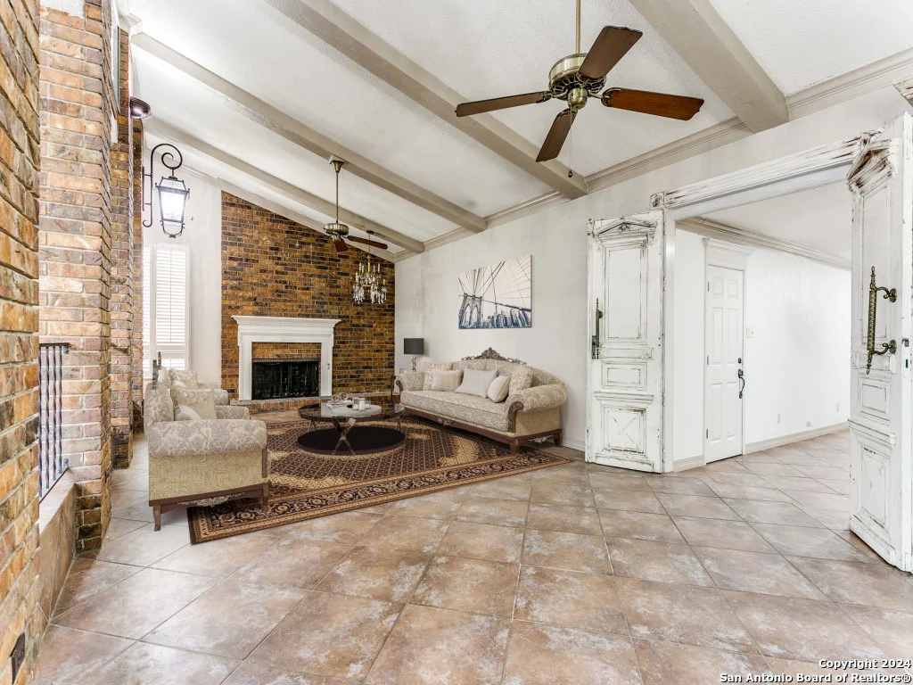 Photo of 10111 iron oak