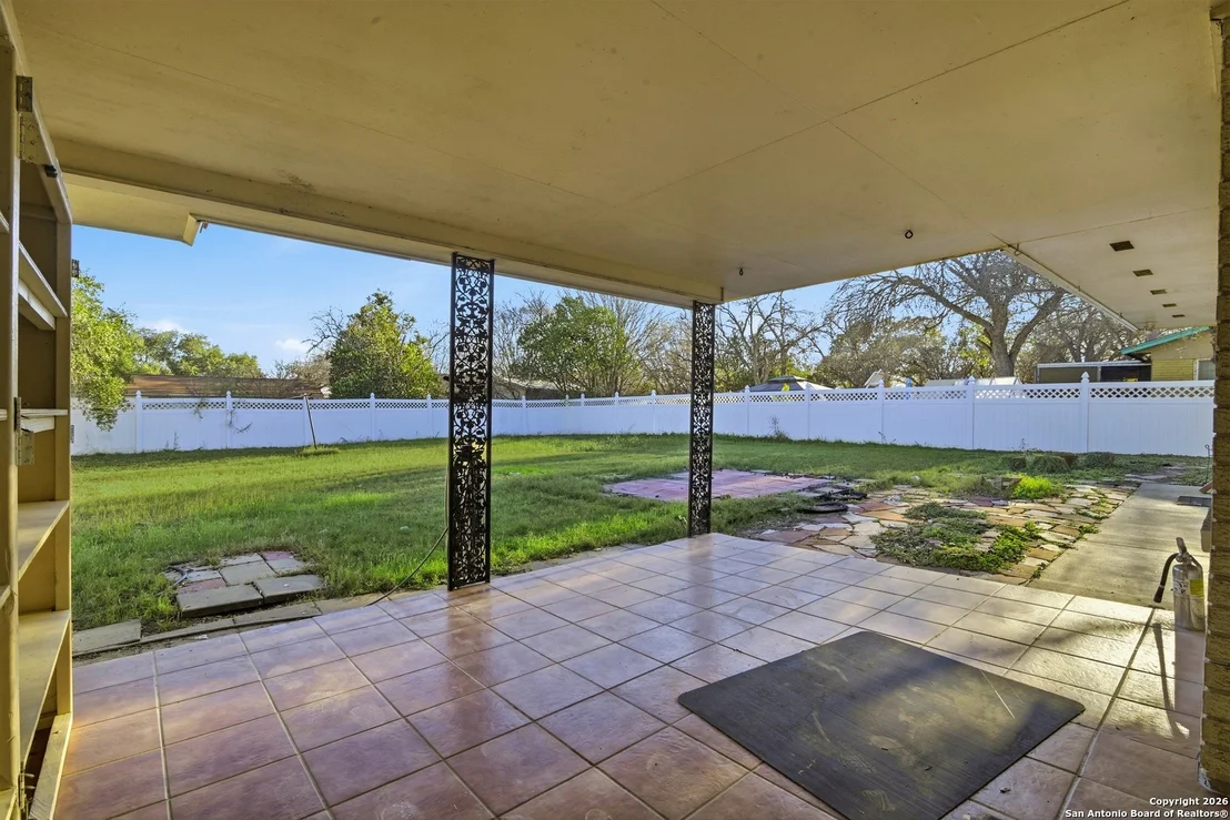 Photo of 9366 Schaefer Rd
