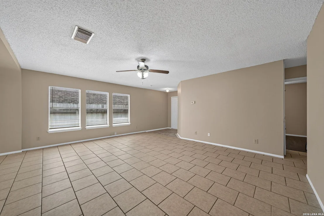Photo of 916 ABERCORN