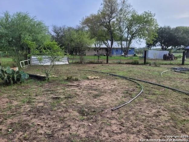 Photo of 227 Deaf Smith Rd