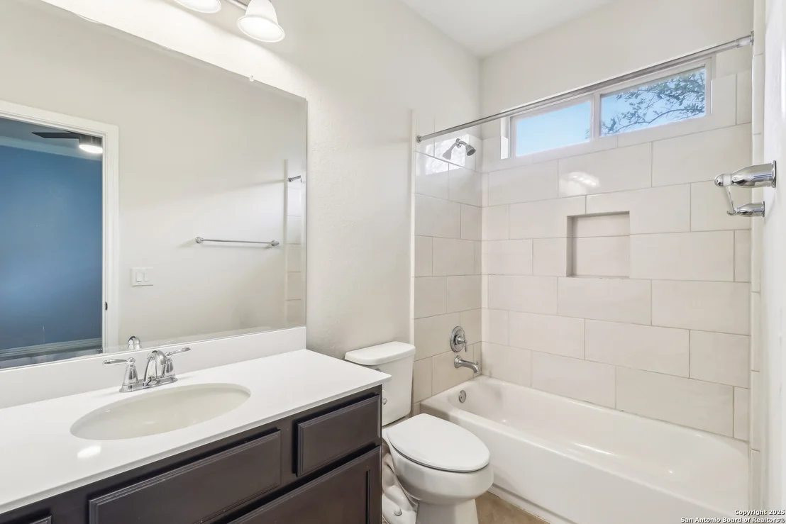 Photo of 443 Tranquil Oak