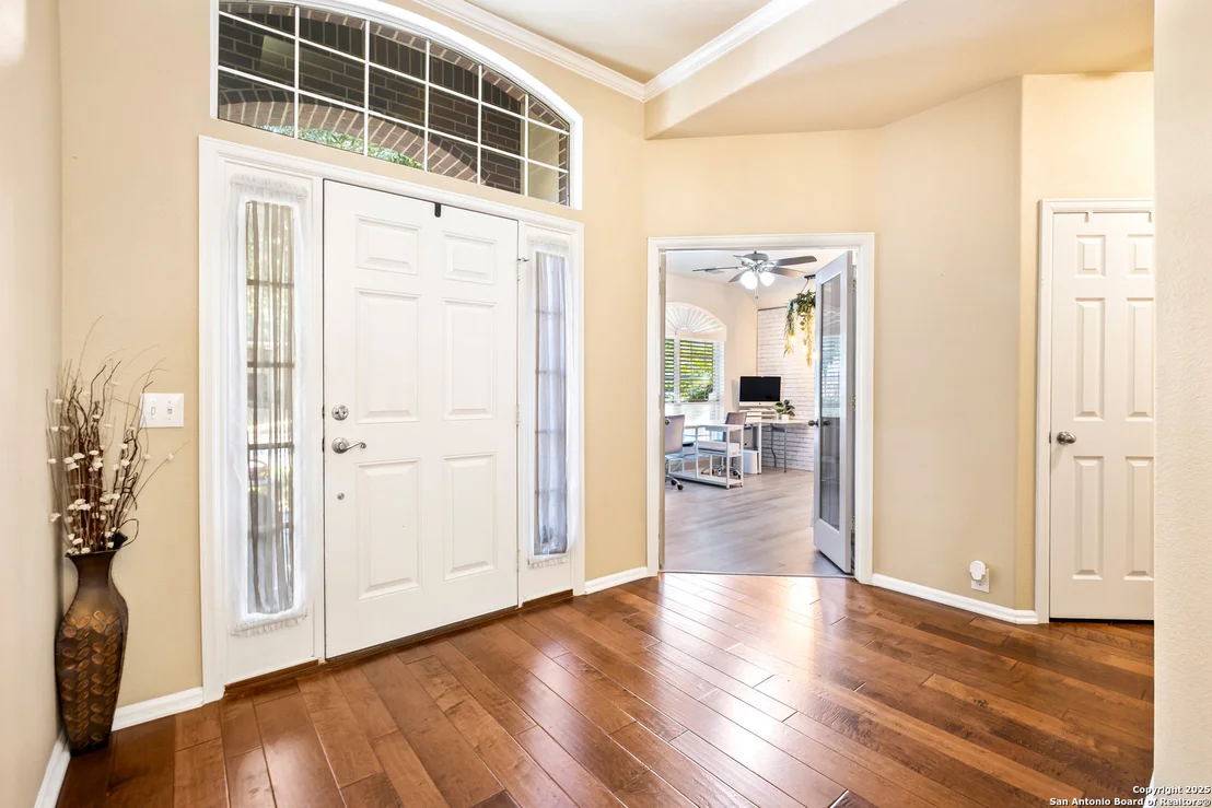 Photo of 124 Brookbend