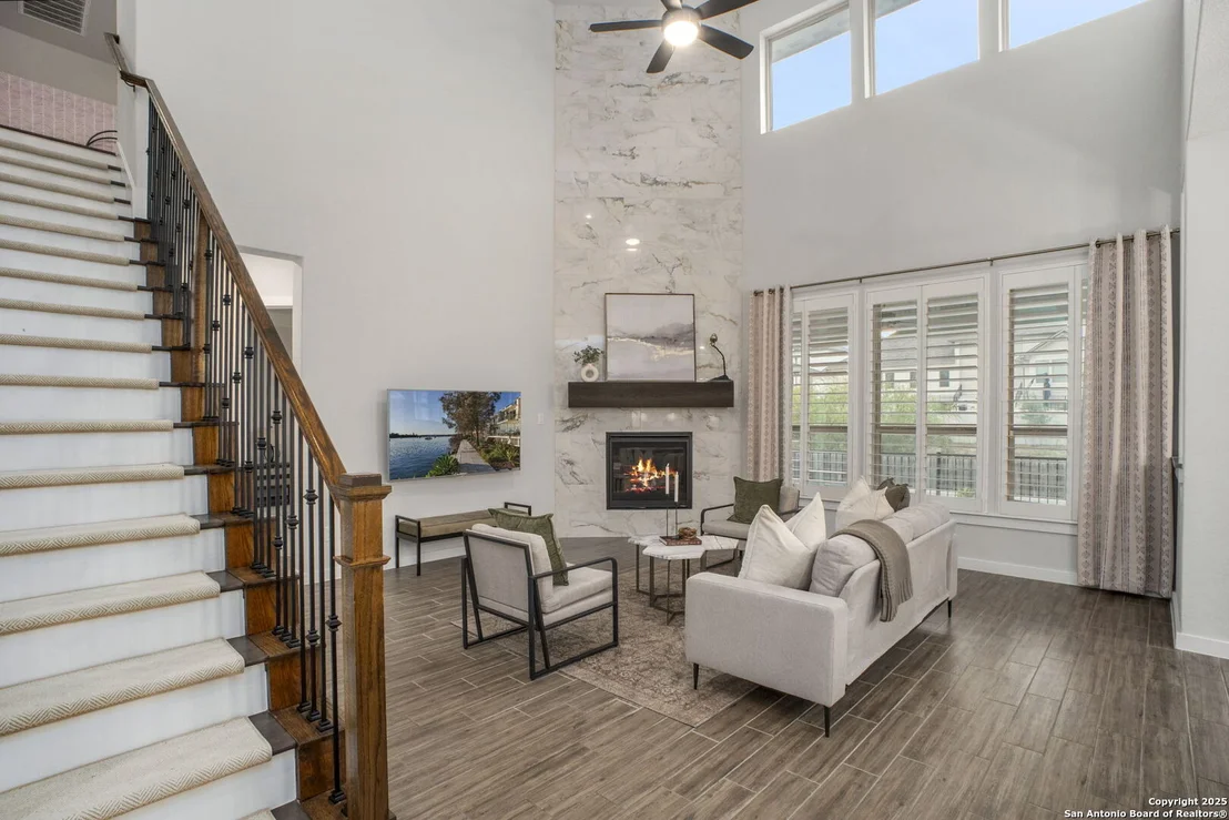 Photo of 3827 Glenellen