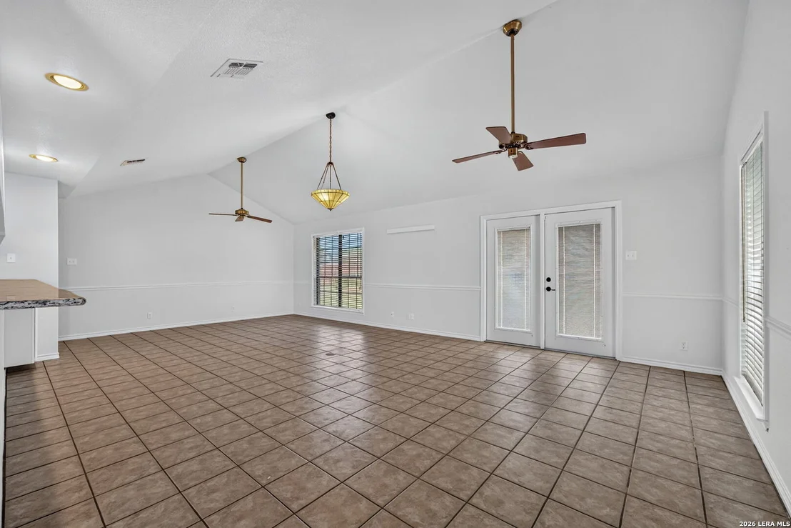 Photo of 1704 STRAIT LN