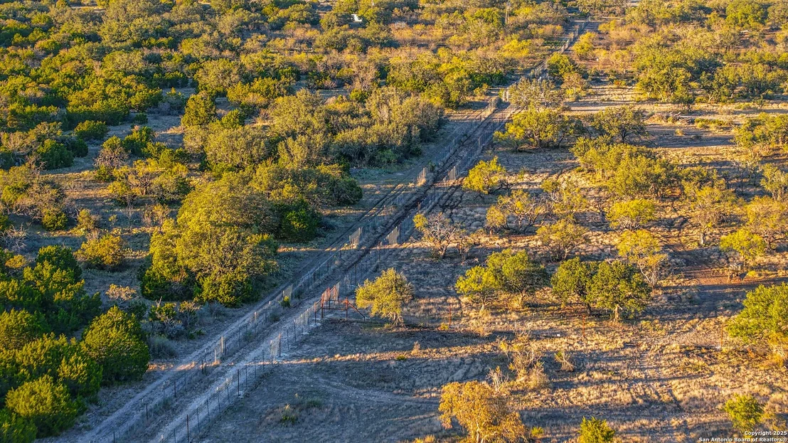 Photo of 1950 Tolles Rd