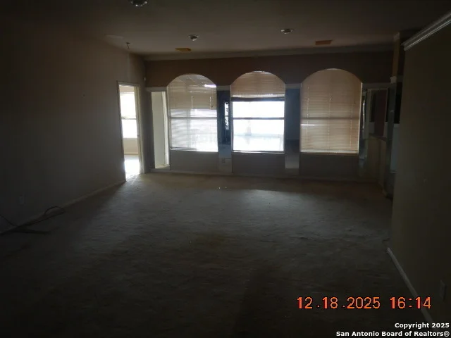 Photo of 8415 Copperbluff