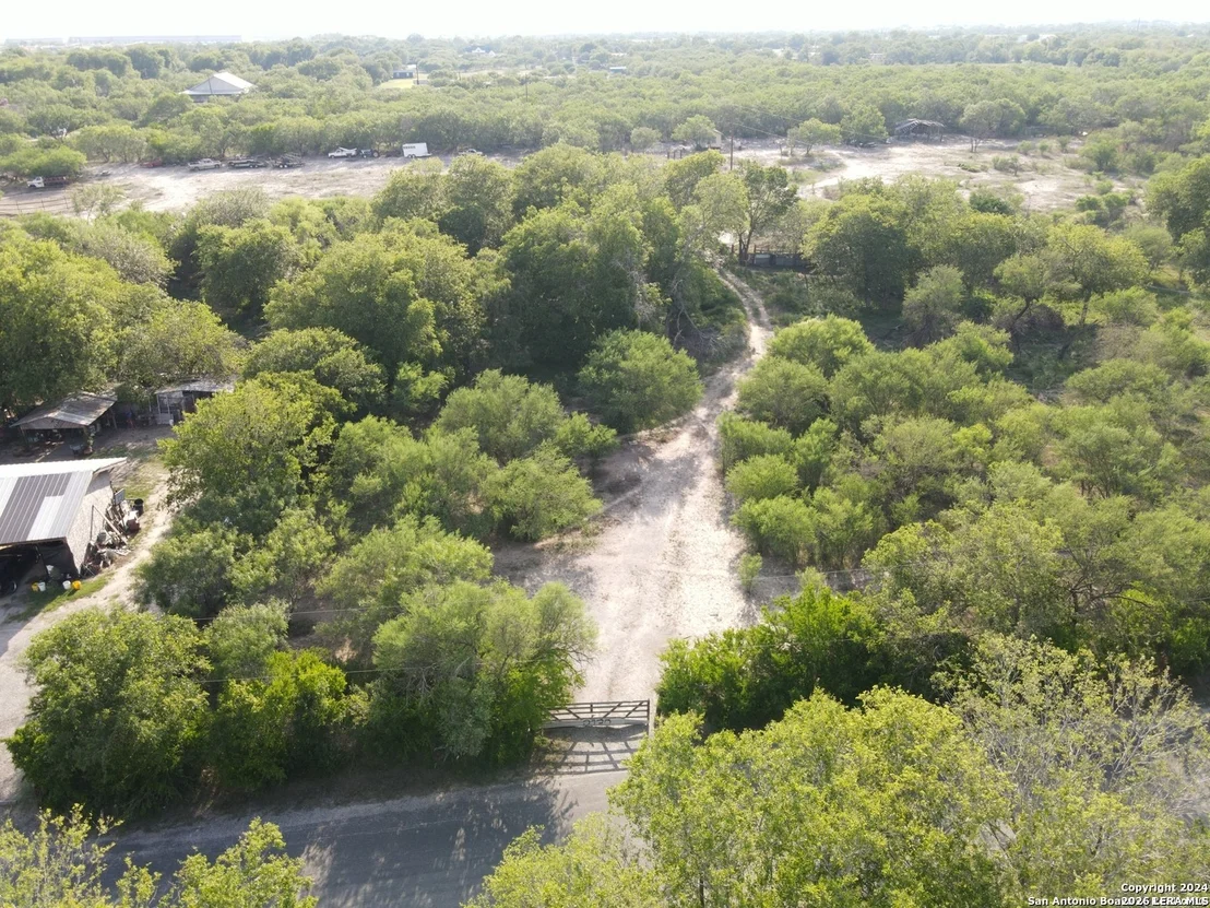 Photo of 2130 Goeth