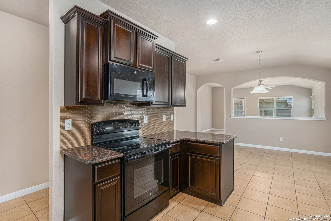 Photo of 732 Spectrum Dr