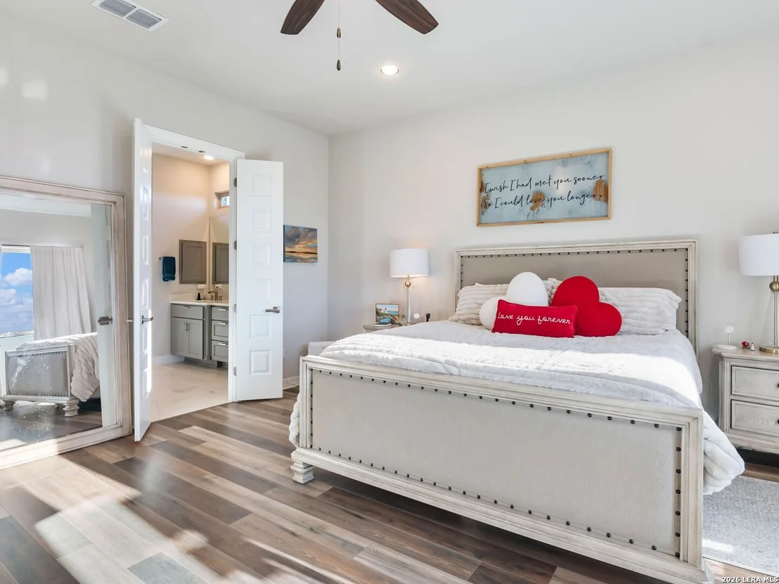 Photo of 8134 Vanity Hill