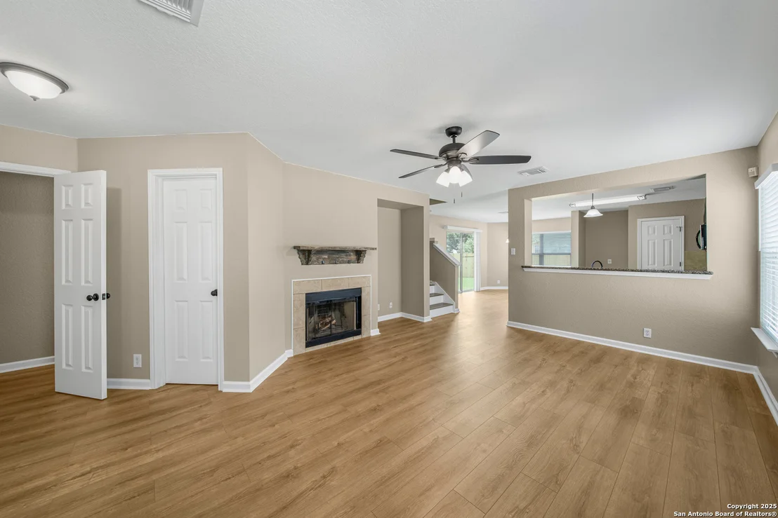 Photo of 3971 Cherokee Blvd