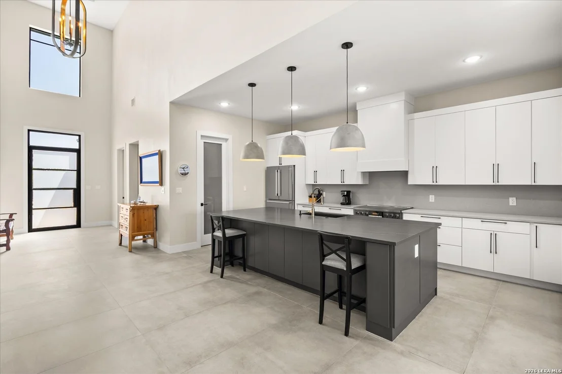 Photo of 330 PRESTON TRL