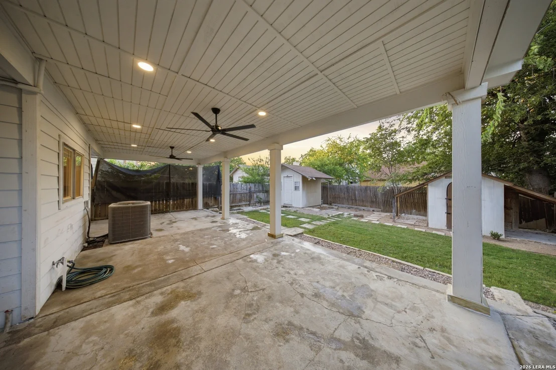 Photo of 10207 Aurora Fld