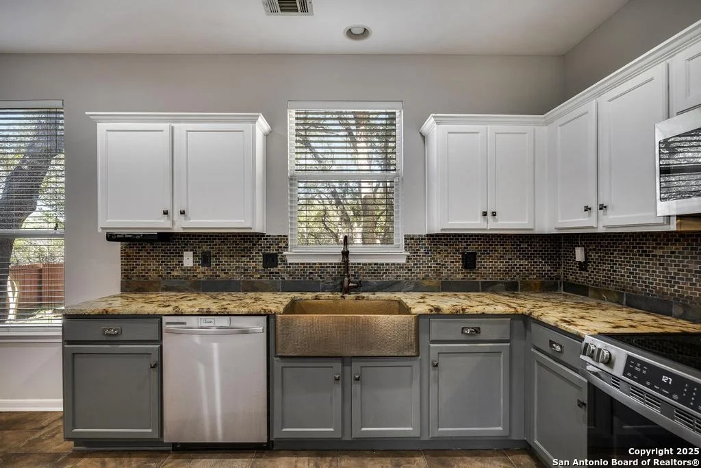 Photo of 2119 Mountain Mist