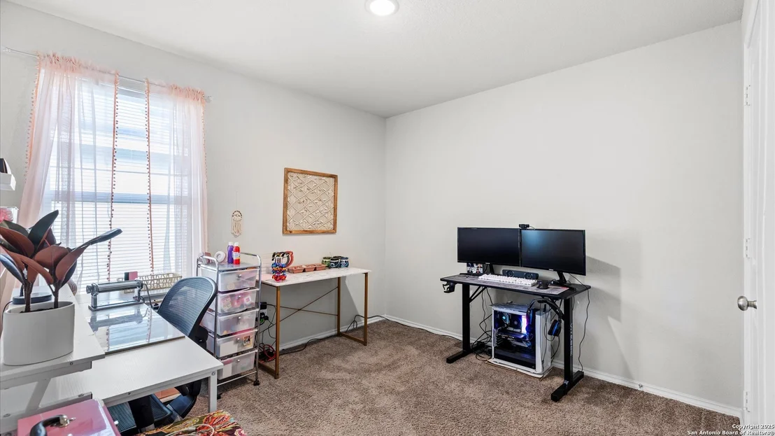 Photo of 4142 VOLCANO WAY