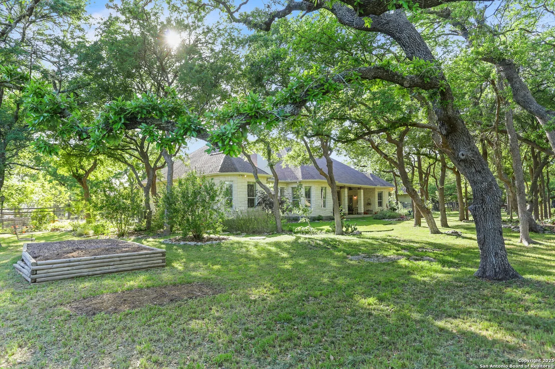 Photo of 436 hidden springs
