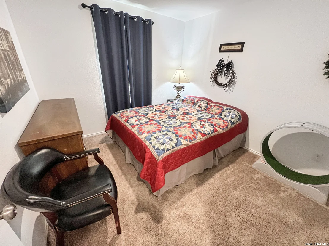 Photo of 1072 Shutter Way