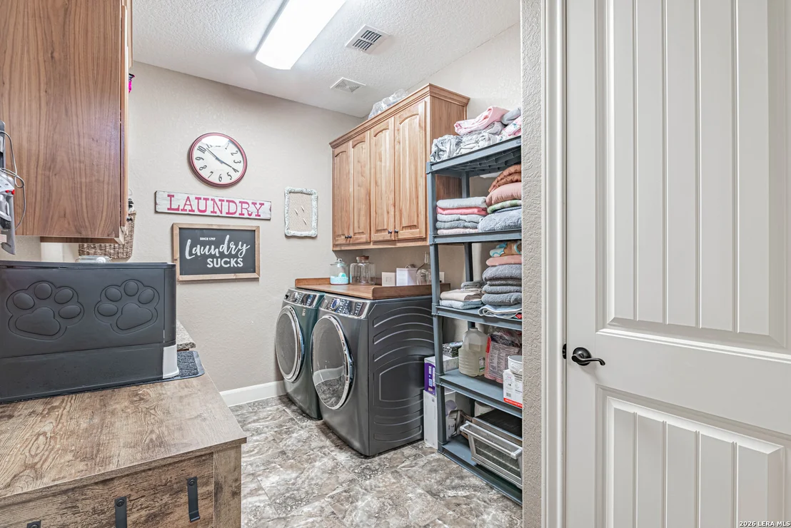 Photo of 819 County Road 356