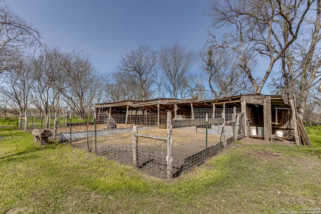 Photo of 15357 Miller Rd