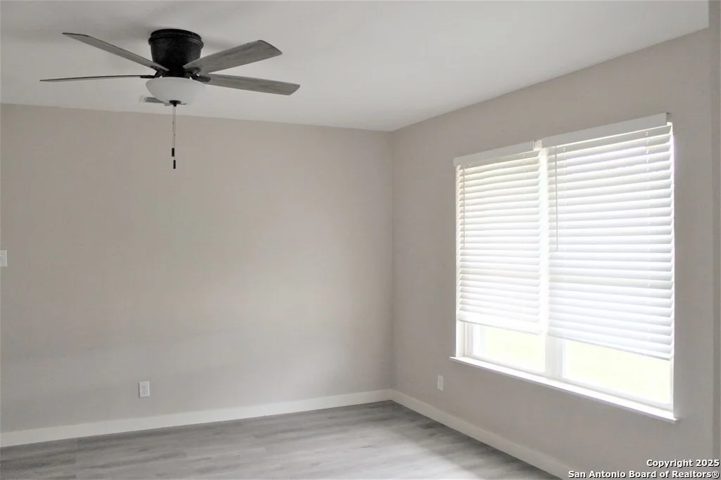 Photo of 1411 Wren Lane
