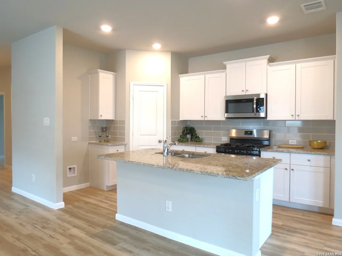 Photo of 31678 UNTRODDEN WAY