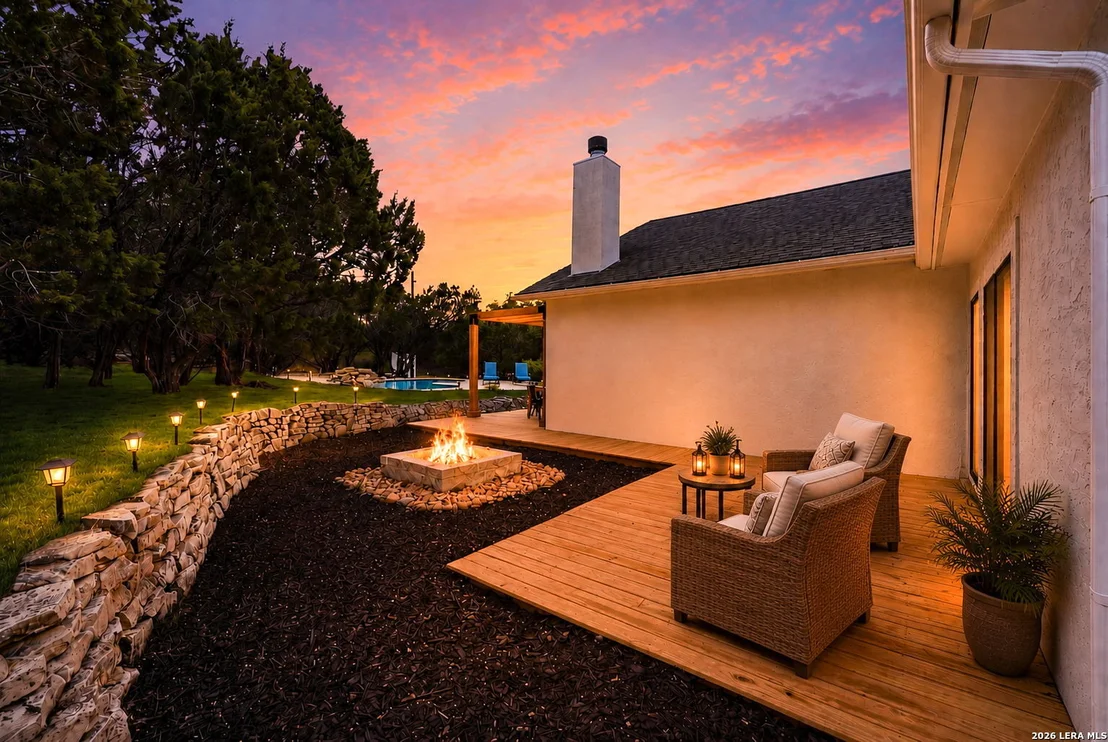 Photo of 150 LAKE VIEW DR