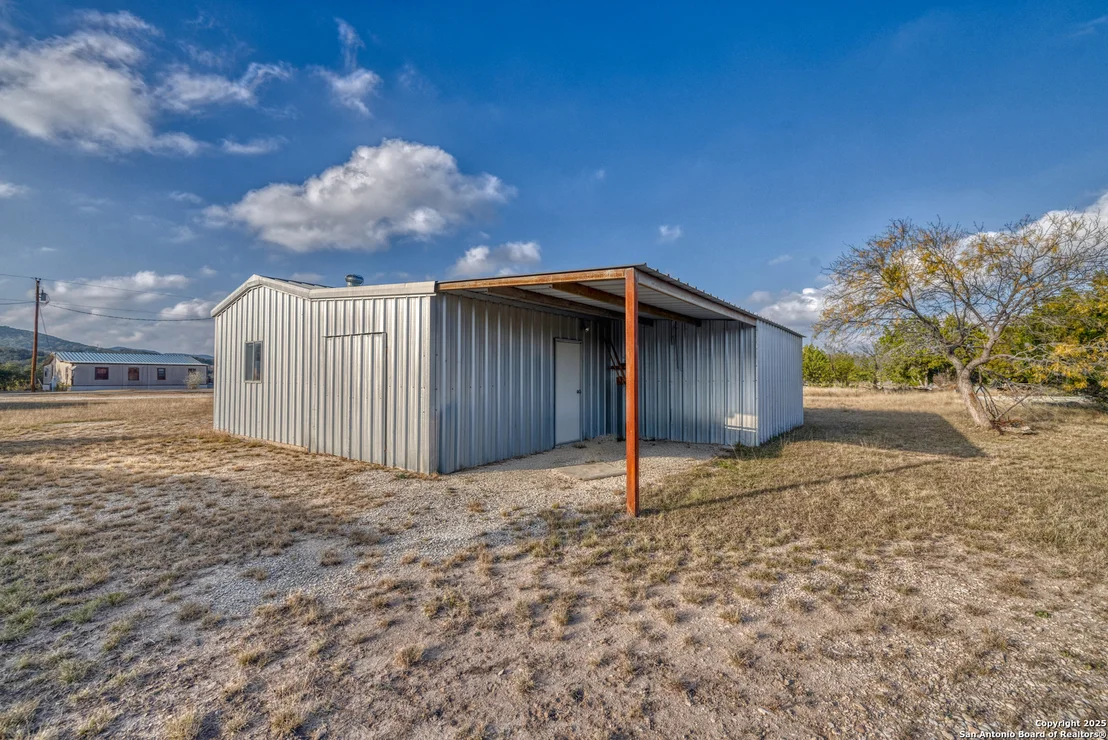 Photo of 33 N River View Road
