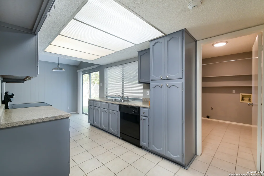 Photo of 7414 Elderberry
