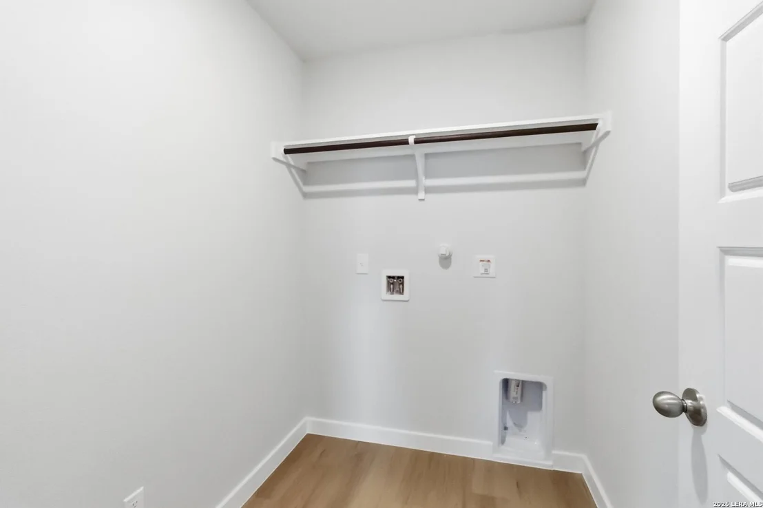 Photo of 619 River Run Way