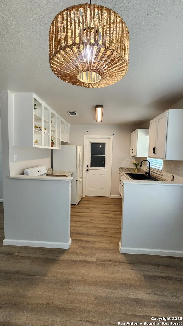 Photo of 111 belfast