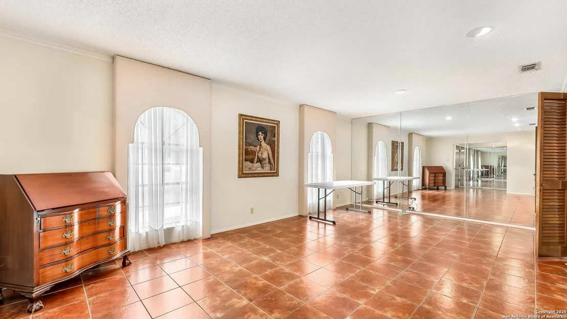 Photo of 13542 Hollow View