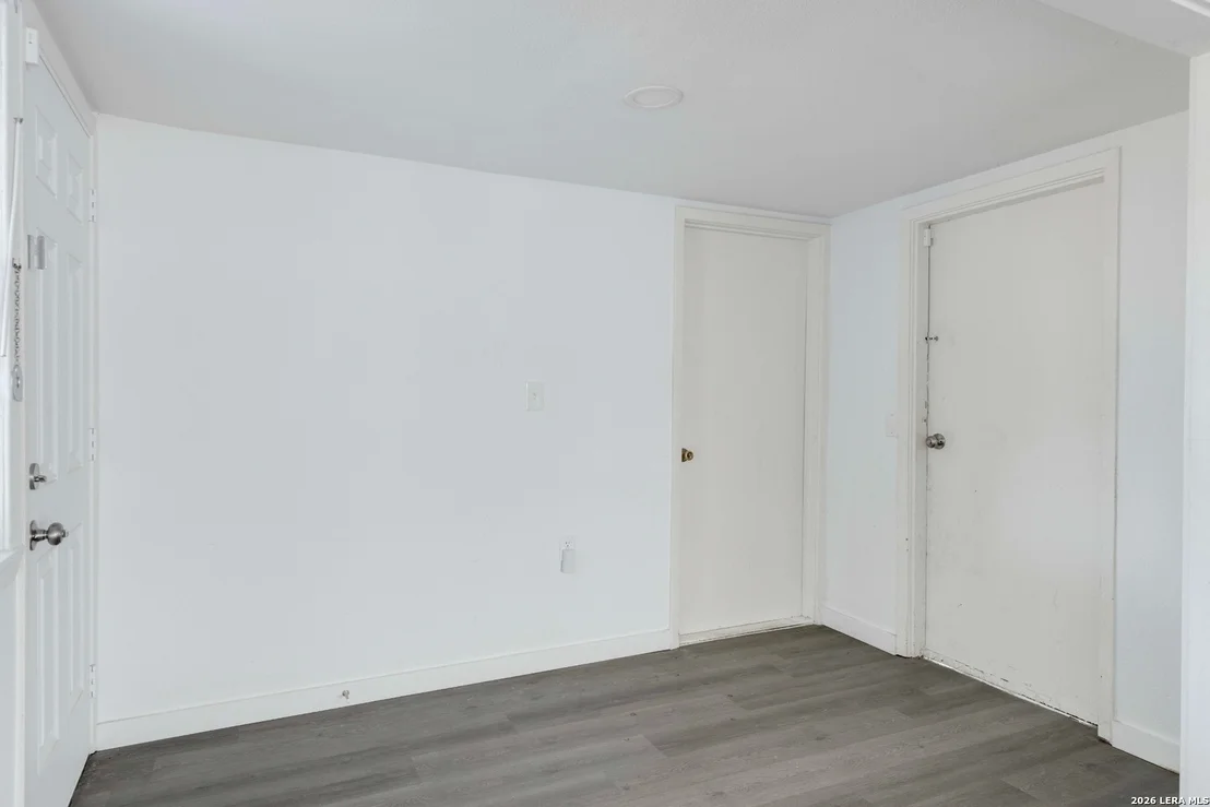 Photo of 358 ANTON DR